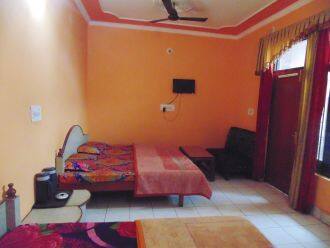 Hotel Shant Bhawan, Katra 3
